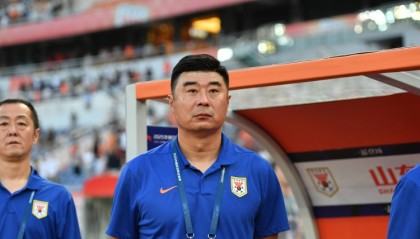 九游体育官方-鲁媒：泰山队整体表现浑浑噩噩 “保三争一”目标变得不切实际