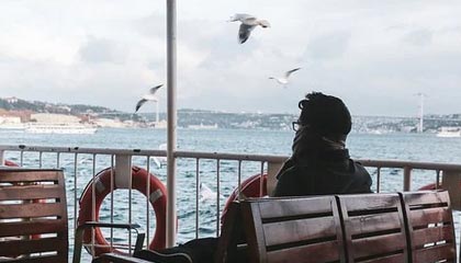 中国U23男足挺进决赛，京沪深蓉穗球迷订影音房热度高涨